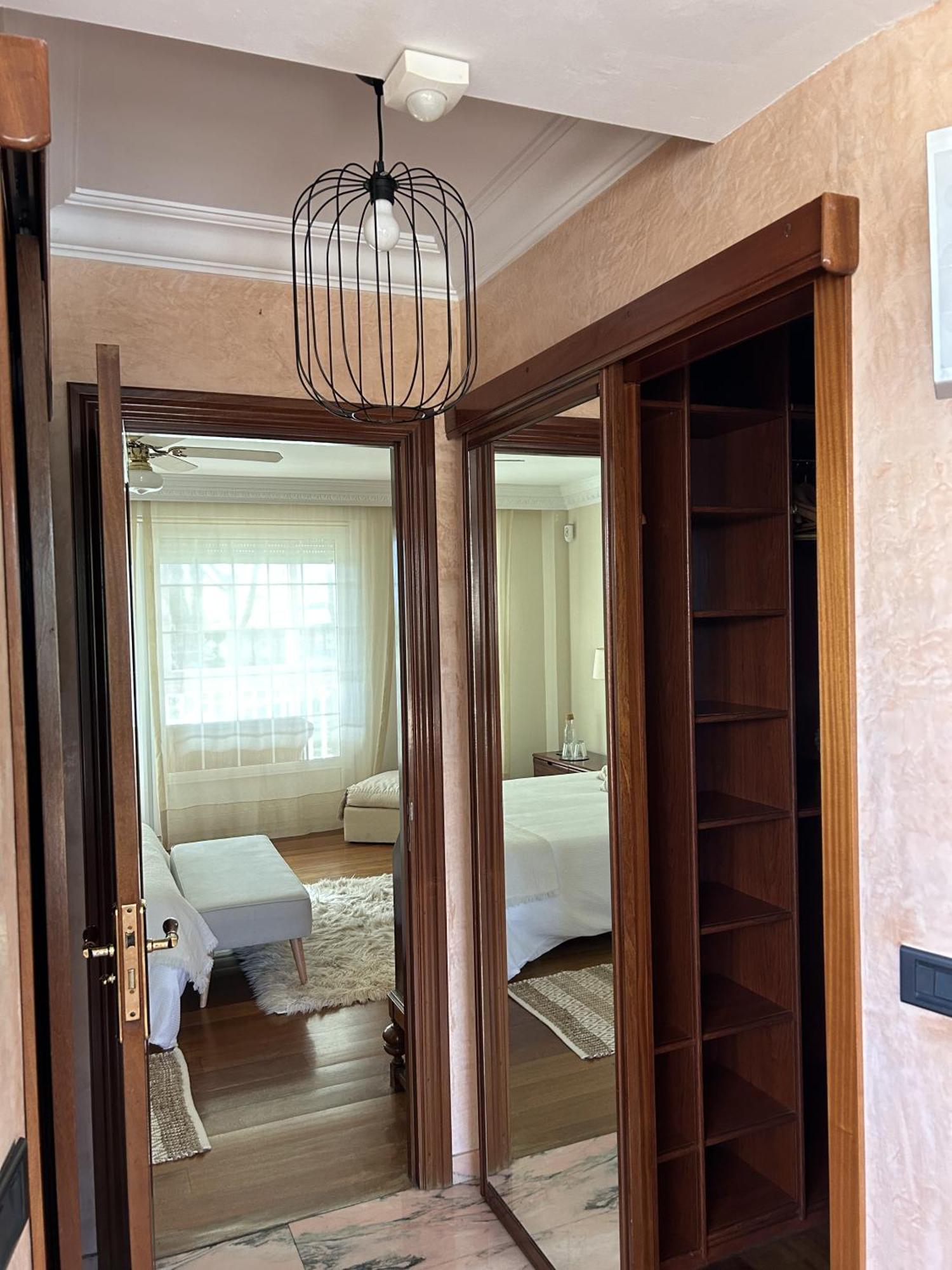 El Tejado De Santa Ana Guest House Barrika Cameră foto